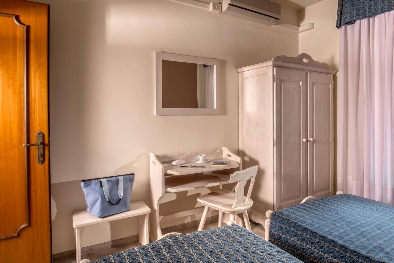 Hotel Corallo Albinia Eksteriør billede